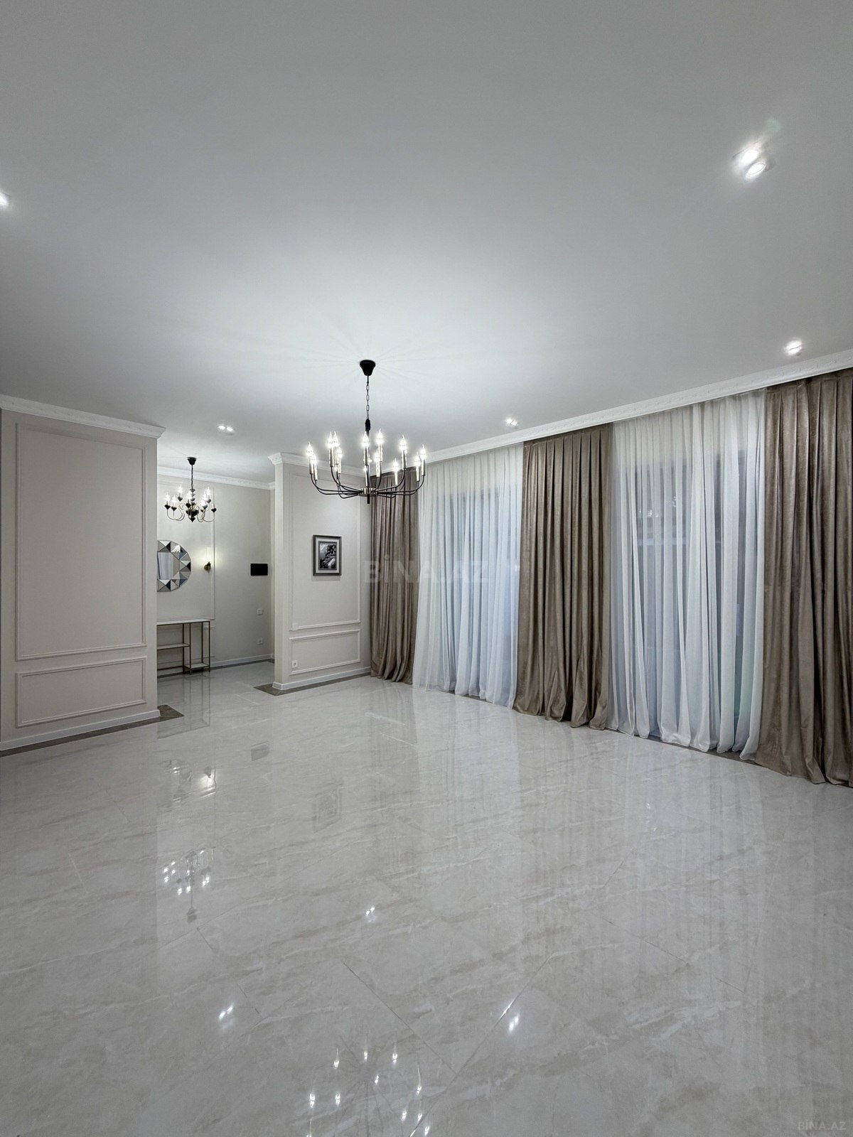 4 otaqlı Həyət evi/Bağ evi, Şüvəlan q., Bakı
