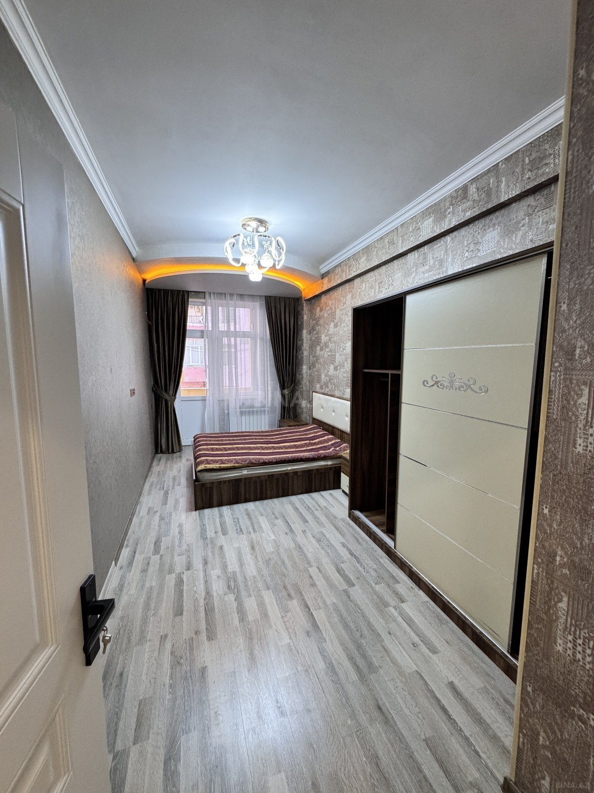 2 otaqlı Yeni tikili, Xırdalan