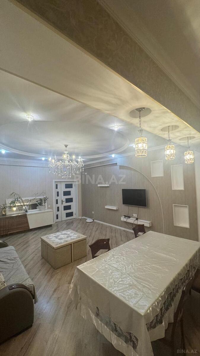3 otaqlı Yeni tikili, Şah İsmayıl Xətai m., Bakı