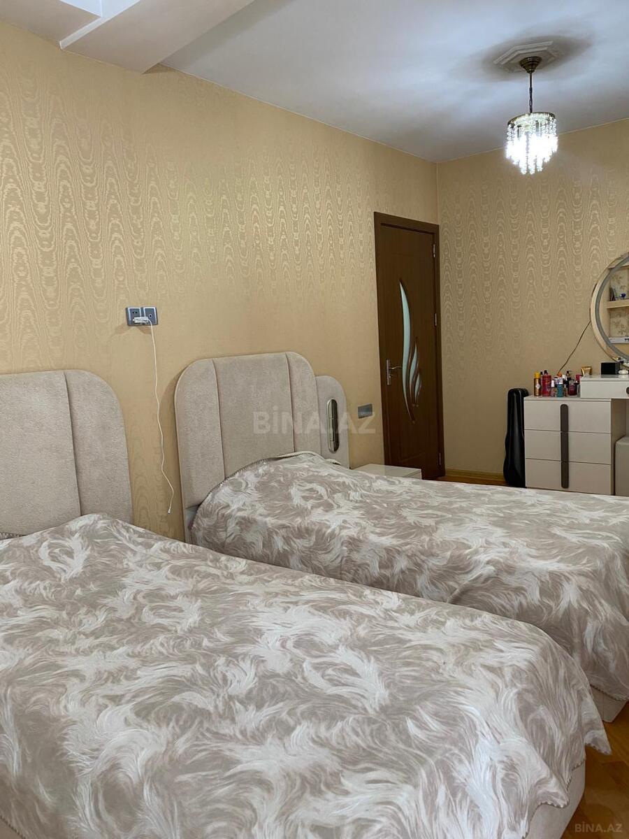 3 otaqlı Yeni tikili, Bakıxanov q., Bakı