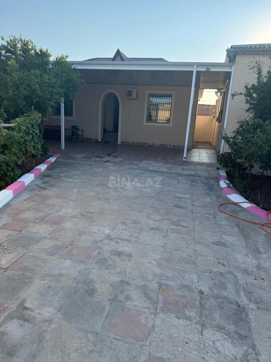 6 otaqlı Həyət evi/Bağ evi, Bülbülə q., Bakı