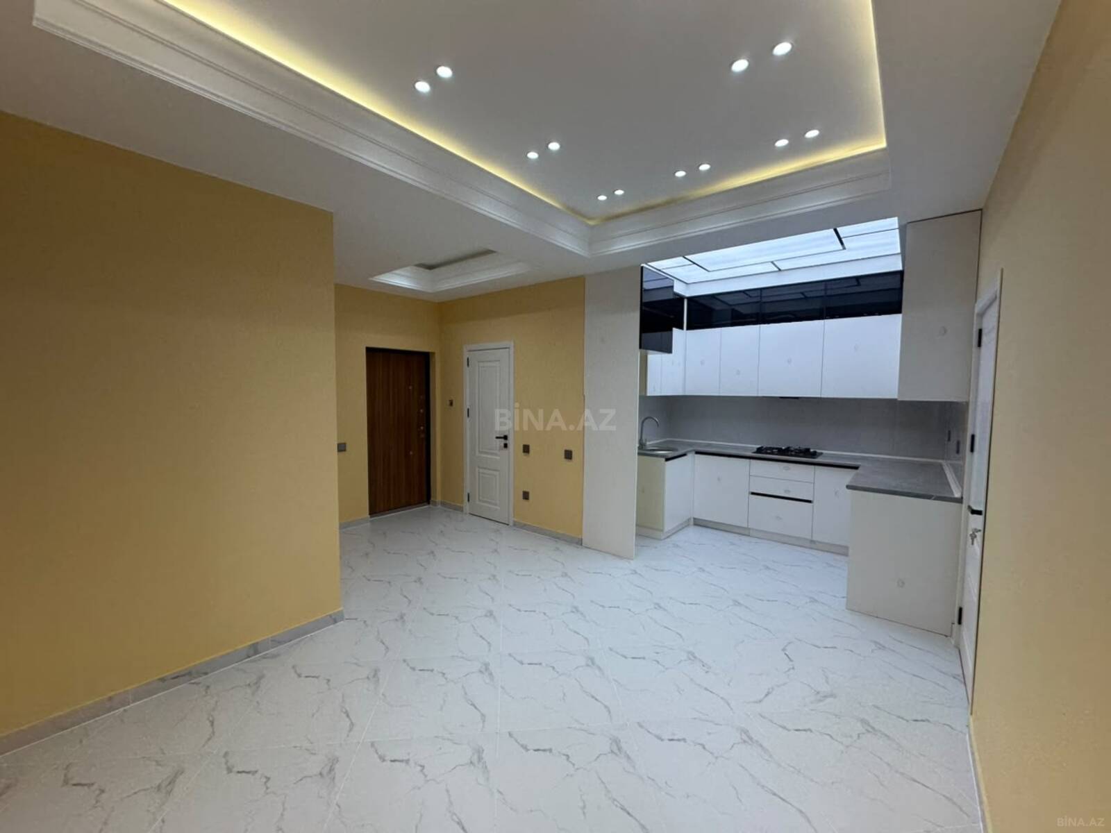 3 otaqlı Yeni tikili, Neftçilər m., Bakı