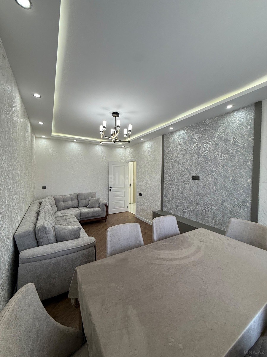 3 otaqlı Köhnə tikili, Həzi Aslanov m., Bakı