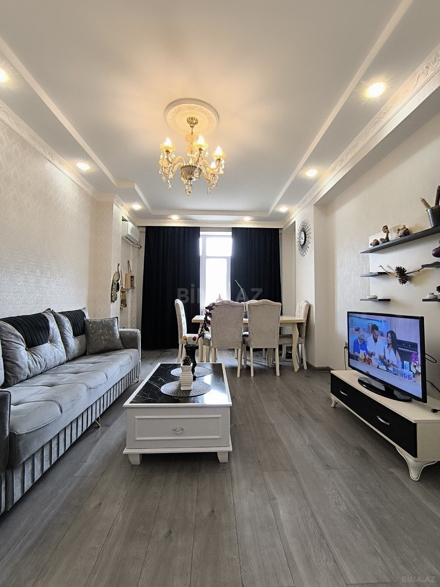 2 otaqlı Yeni tikili, Xırdalan
