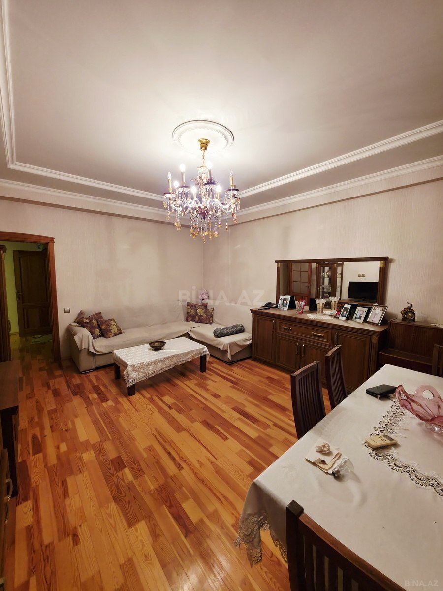 2 otaqlı Yeni tikili, Memar Əcəmi m., Bakı