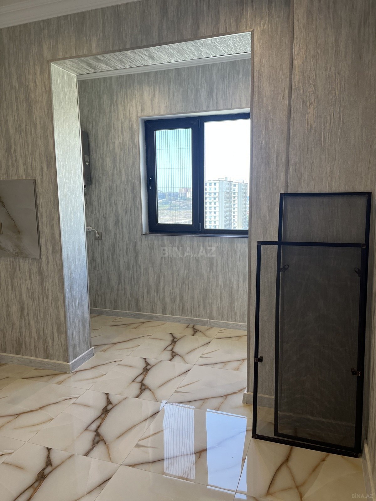 2 otaqlı Köhnə tikili, Yeni Günəşli q., Bakı