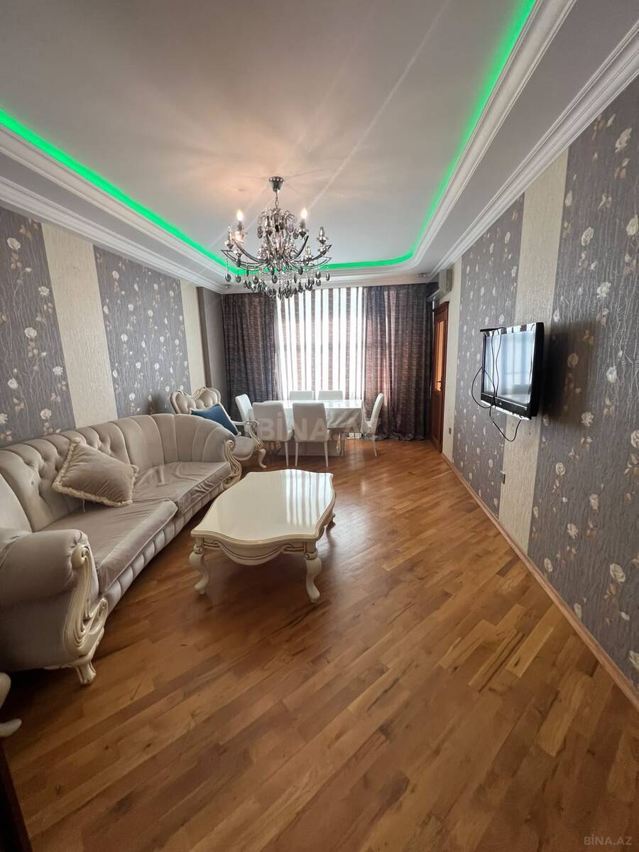 3 otaqlı, 93.0 m², Neftçilər