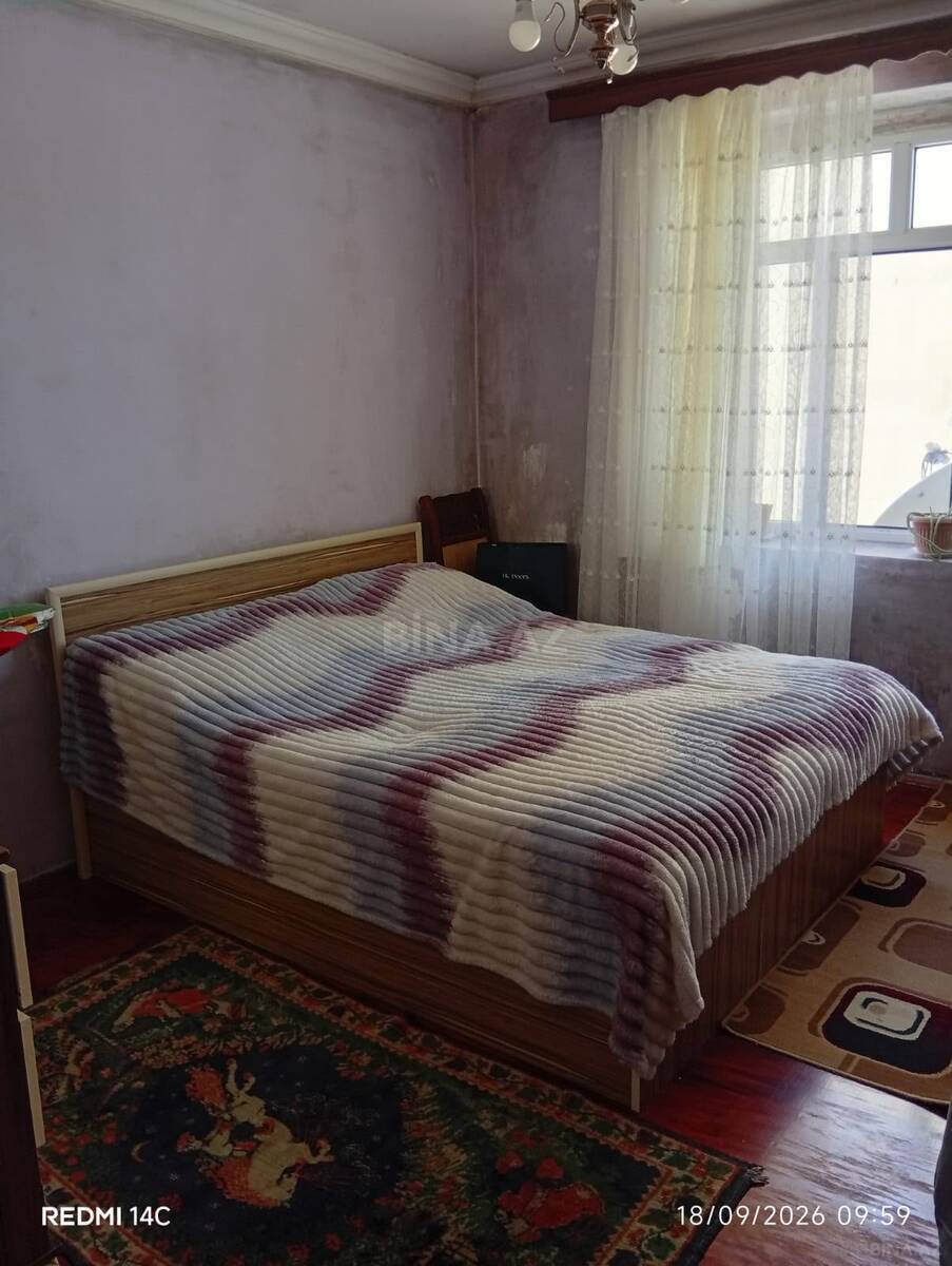 2 otaqlı Köhnə tikili, Siyəzən