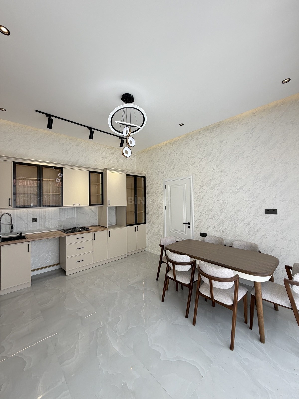 4 otaqlı Həyət evi/Bağ evi, Mərdəkan q., Bakı