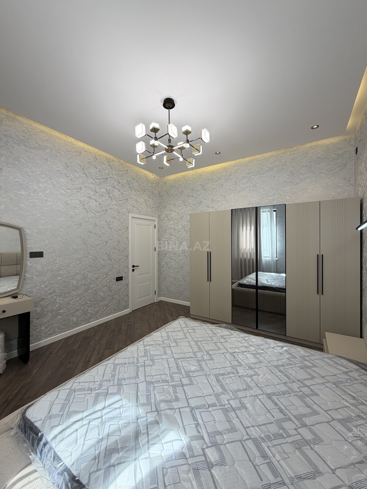 4 otaqlı Həyət evi/Bağ evi, Mərdəkan q., Bakı