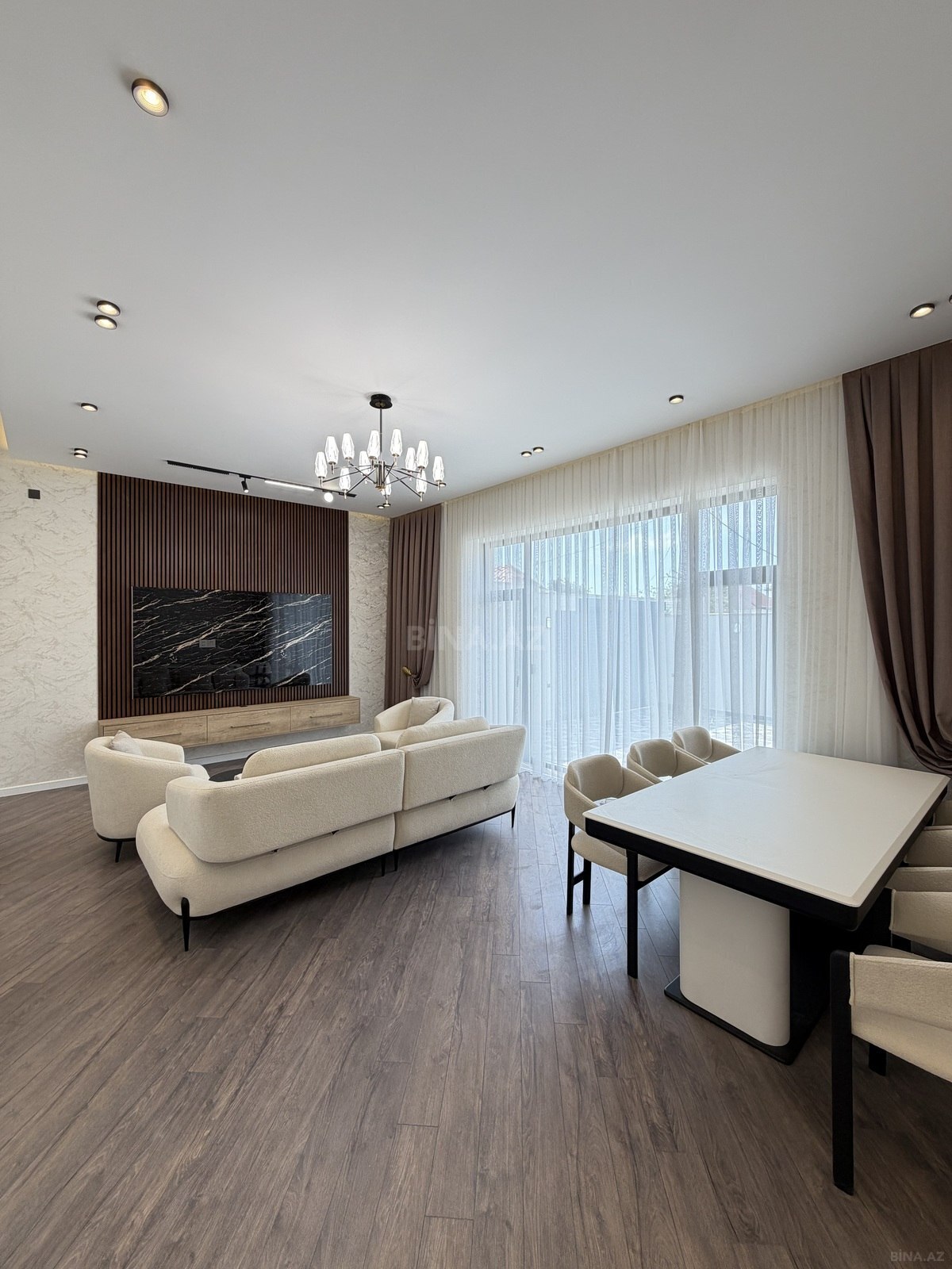 4 otaqlı Həyət evi/Bağ evi, Mərdəkan q., Bakı