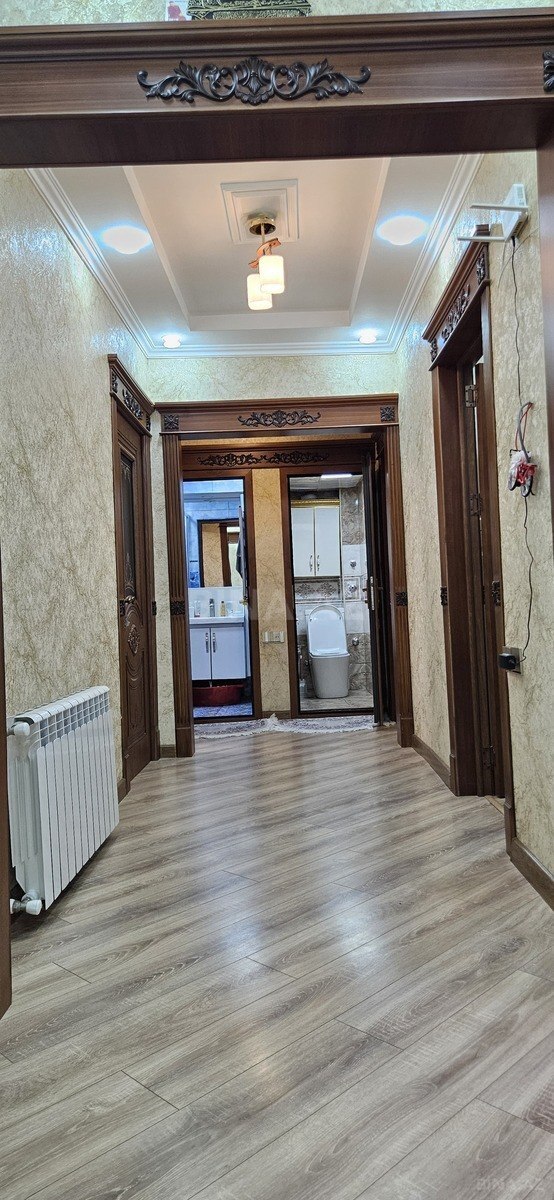 6 otaqlı Köhnə tikili, Sumqayıt