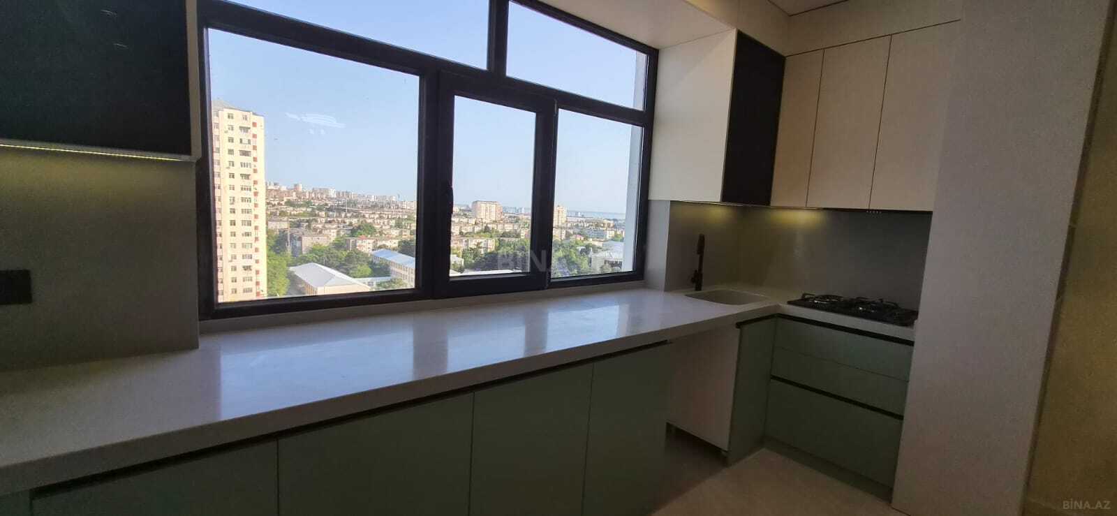 3 otaqlı Yeni tikili, Neftçilər m., Bakı