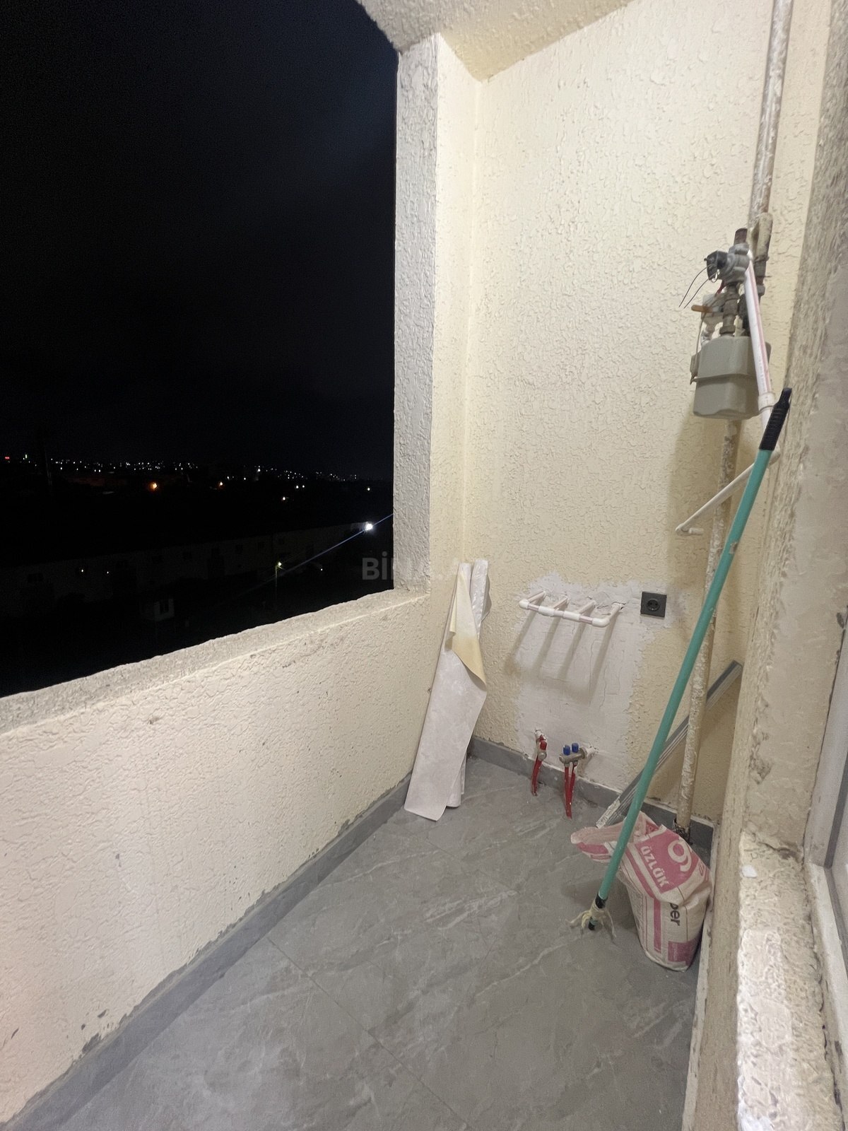 2 otaqlı Yeni tikili, Xırdalan