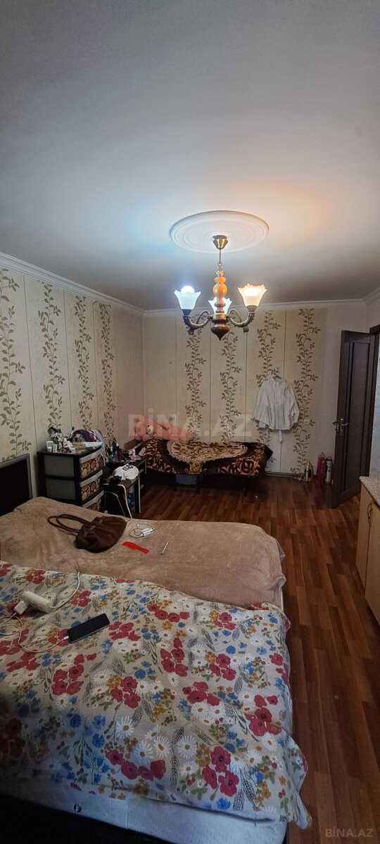 1 otaqlı Köhnə tikili, İnşaatçılar m., Bakı