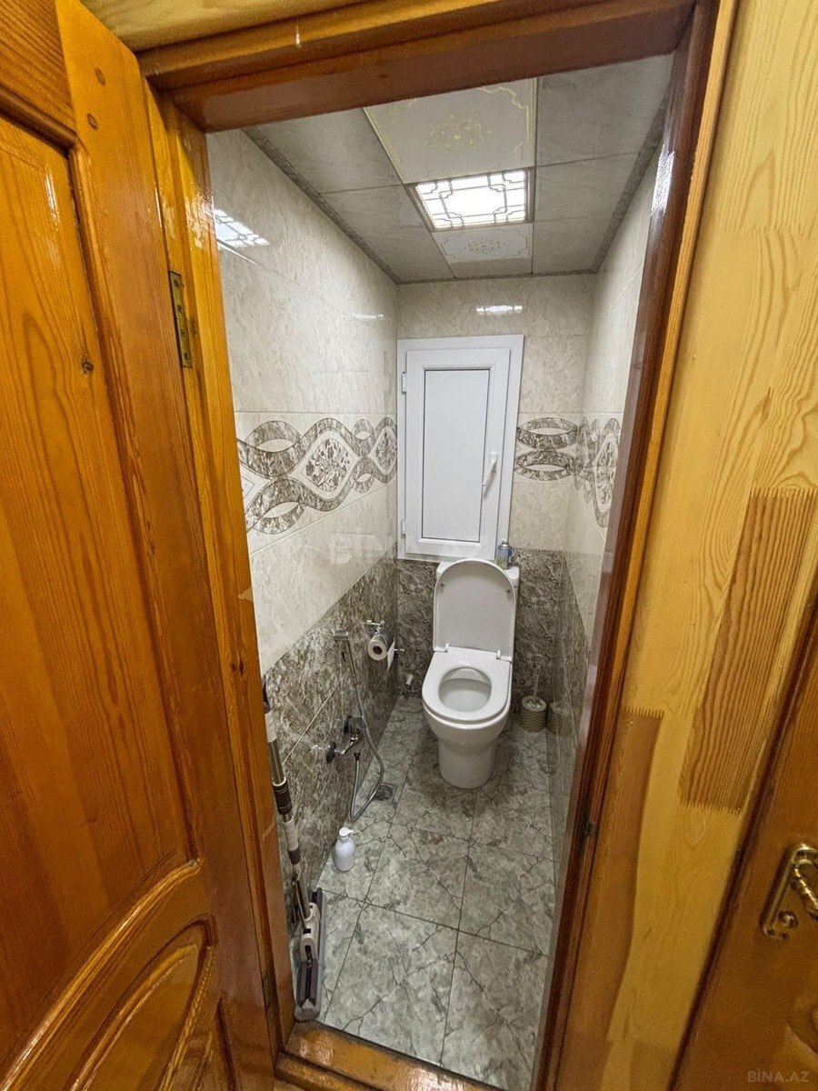 2 otaqlı Köhnə tikili, Xalqlar Dostluğu m., Bakı