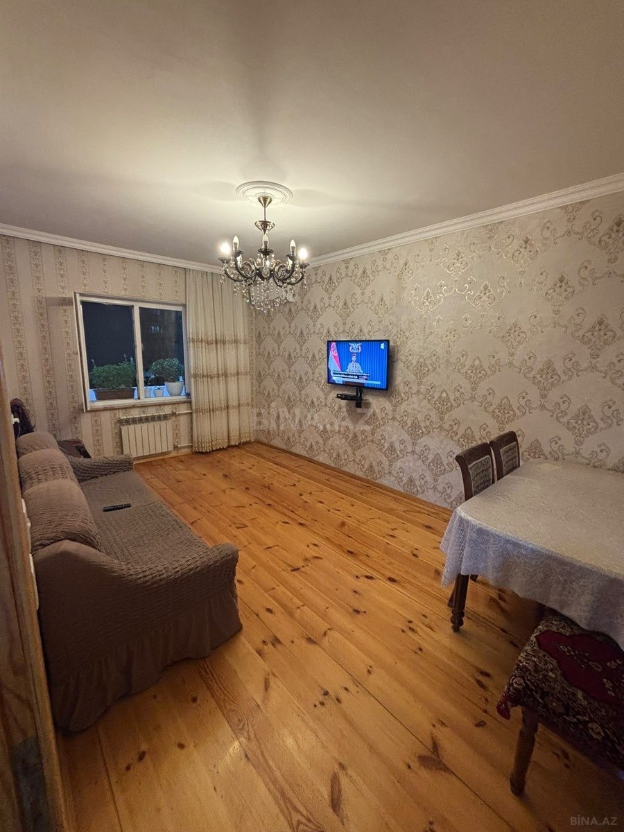 2 otaqlı Köhnə tikili, Xalqlar Dostluğu m., Bakı