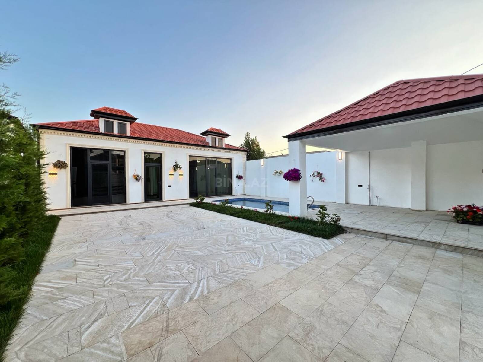 4 otaqlı Həyət evi/Bağ evi, Şüvəlan q., Bakı