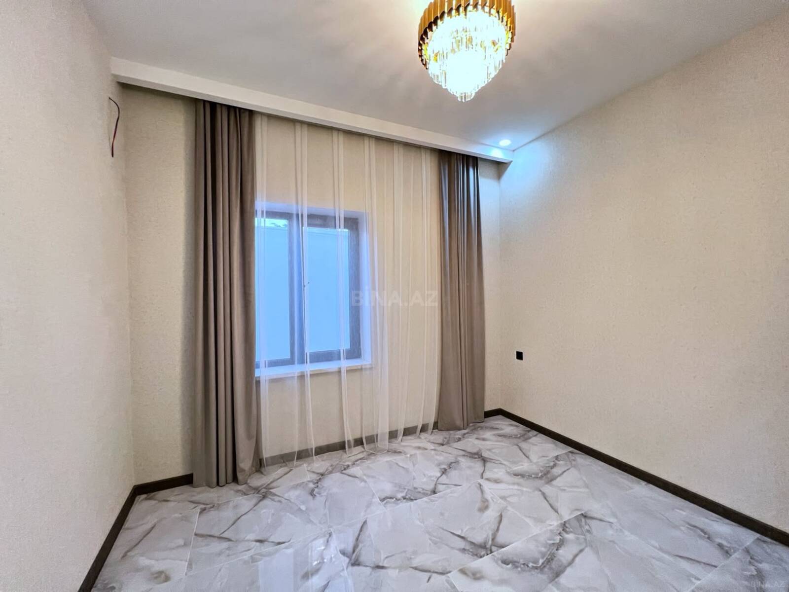 4 otaqlı Həyət evi/Bağ evi, Şüvəlan q., Bakı