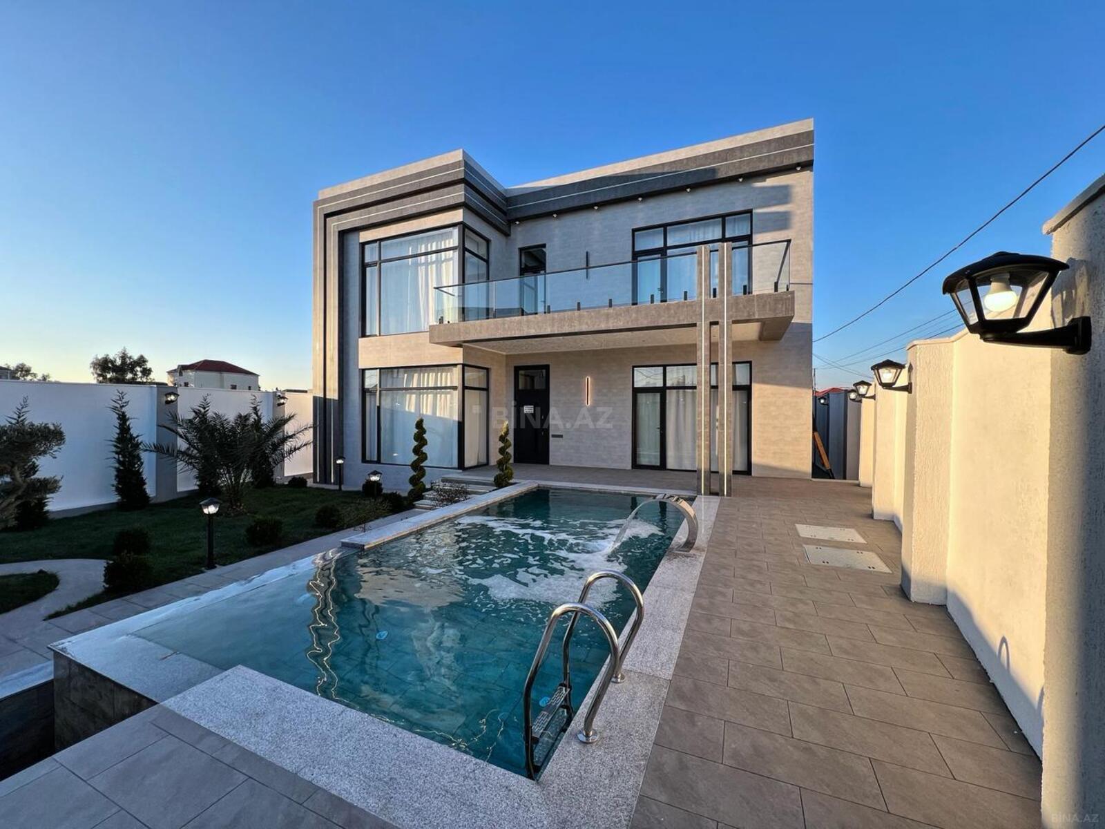 5 otaqlı Həyət evi/Bağ evi, Şüvəlan q., Bakı