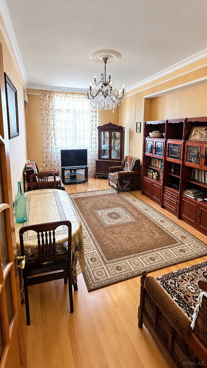2 otaqlı Yeni tikili, İnşaatçılar m., Bakı