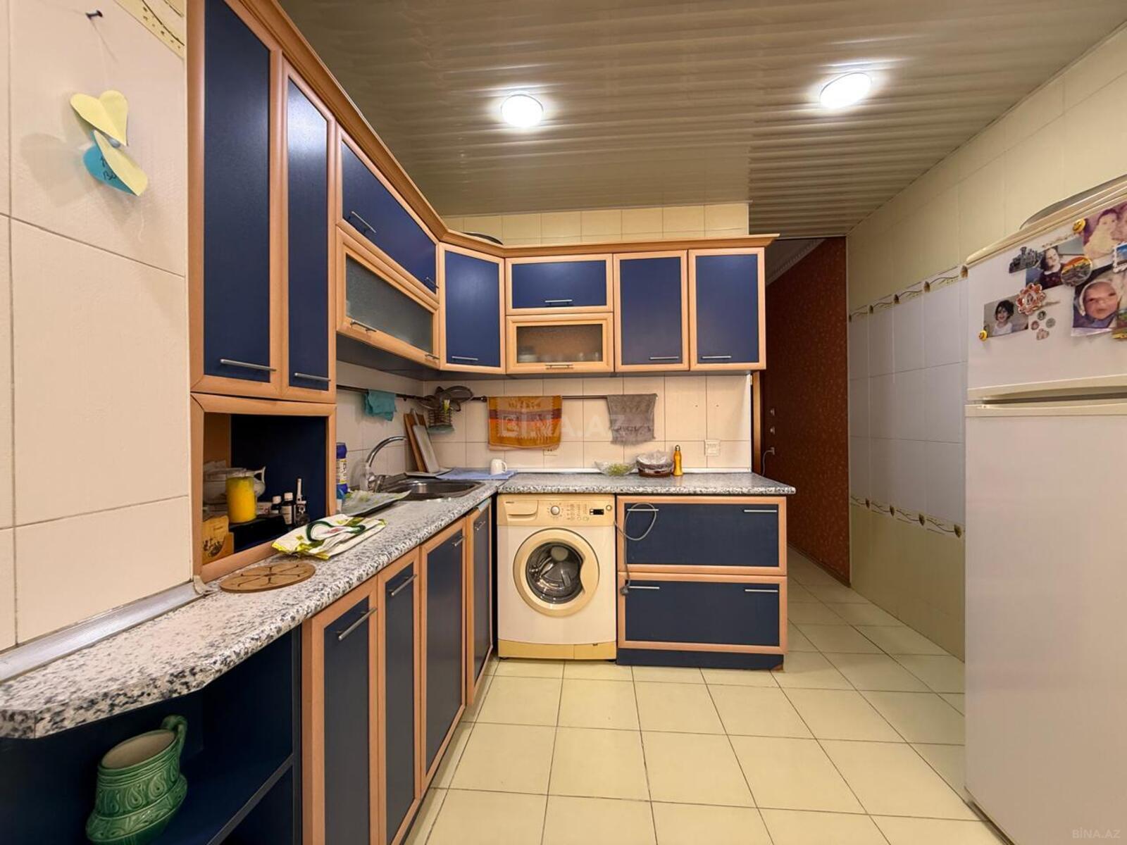 4 otaqlı Köhnə tikili, Həzi Aslanov m., Bakı