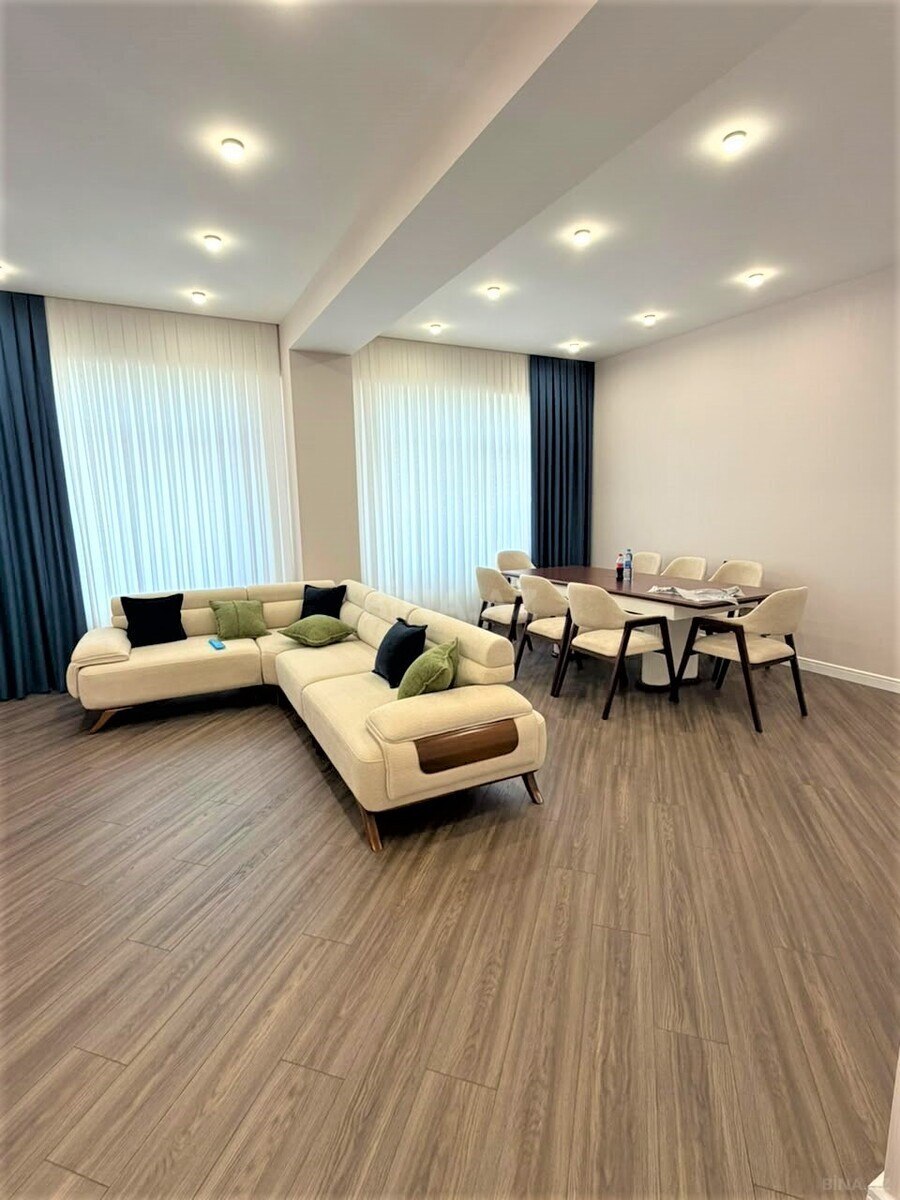 3 otaqlı Yeni tikili, Ağ şəhər q., Bakı