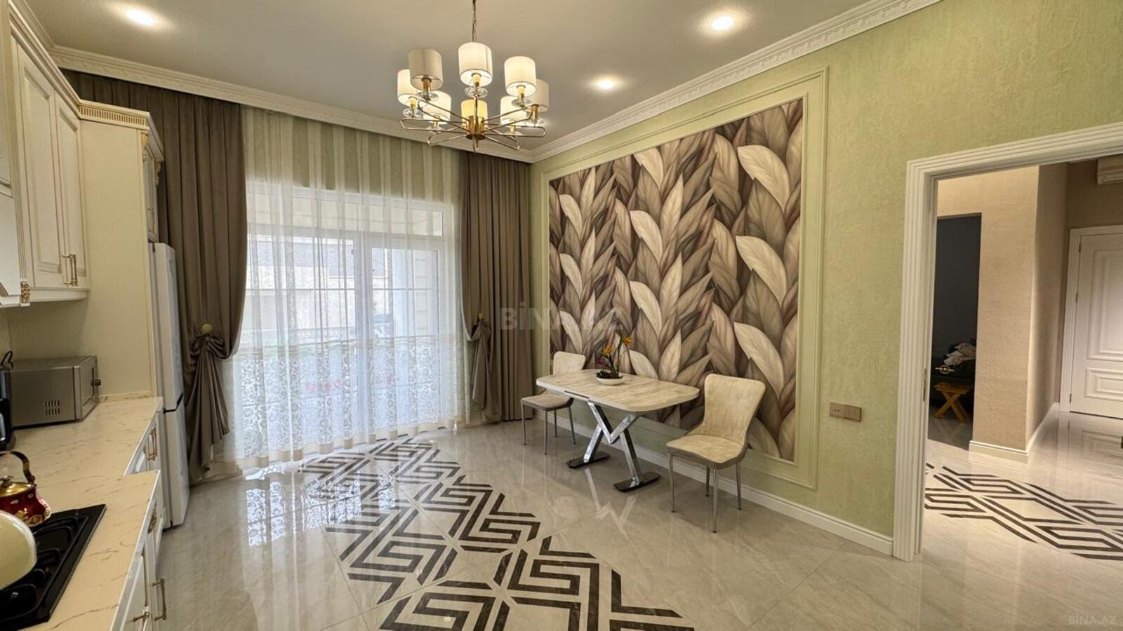 4 otaqlı Həyət evi/Bağ evi, Novxanı q., Bakı