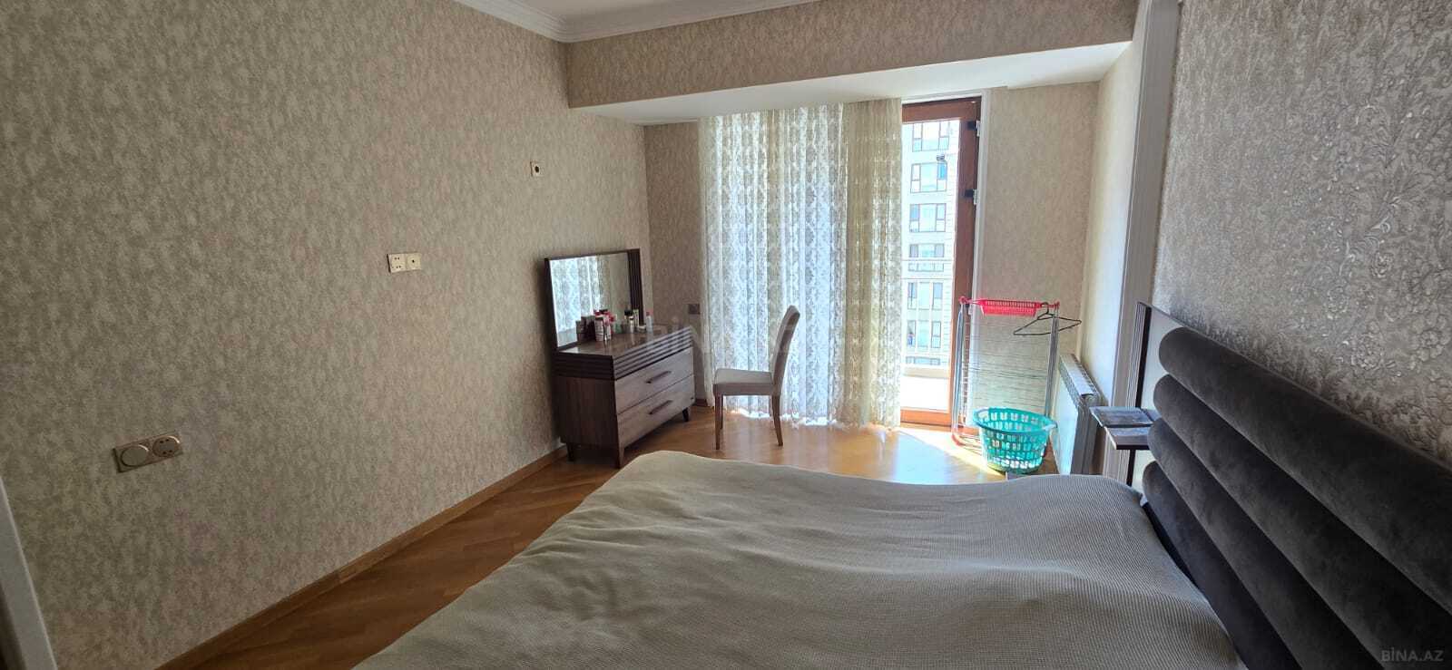 2 otaqlı Yeni tikili, Şah İsmayıl Xətai m., Bakı