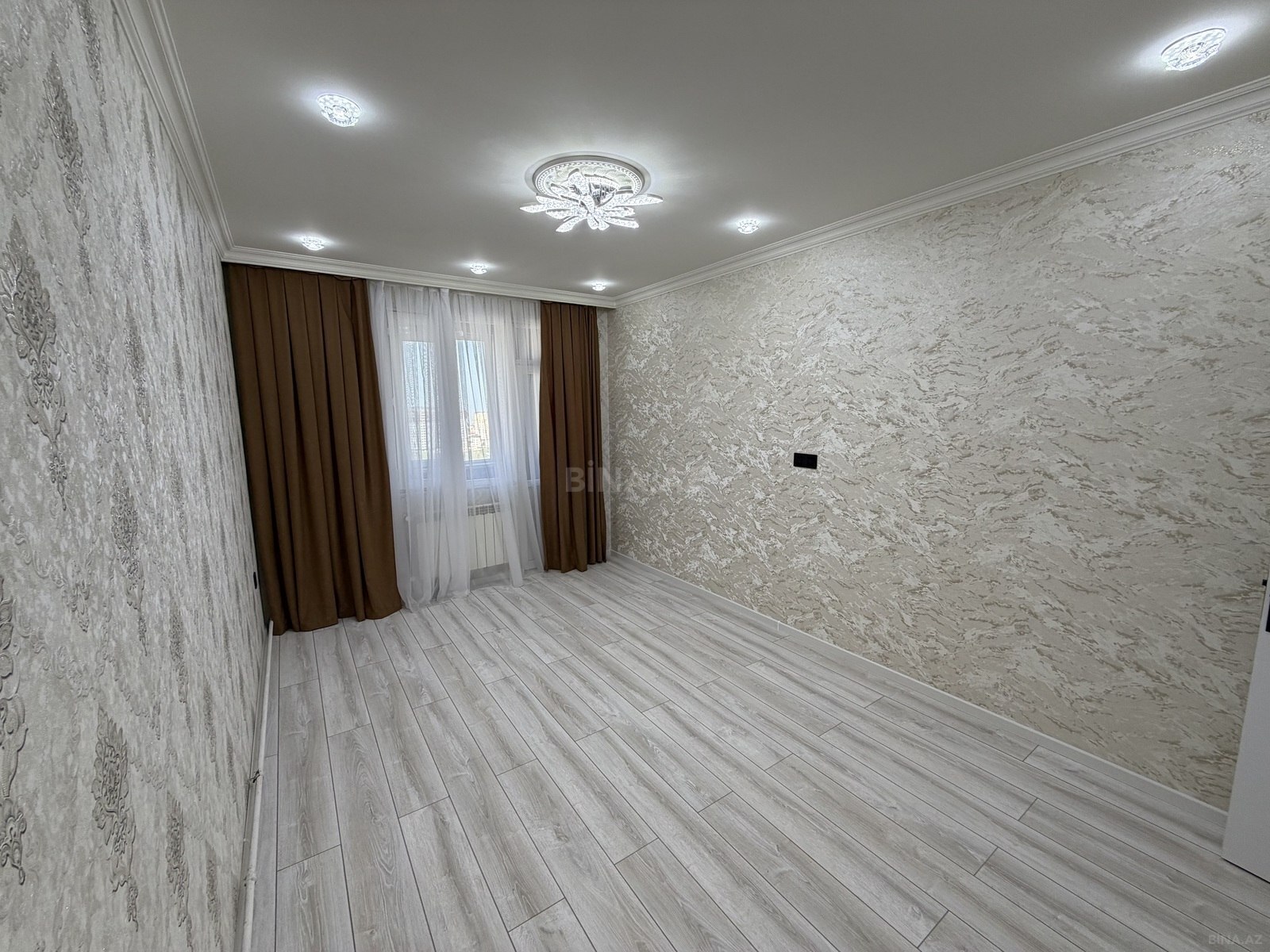 2 otaqlı Yeni tikili, İnşaatçılar m., Bakı