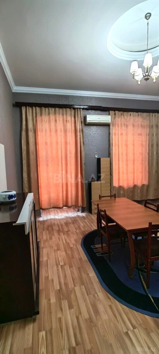 2 otaqlı Köhnə tikili, İçəri Şəhər m., Bakı