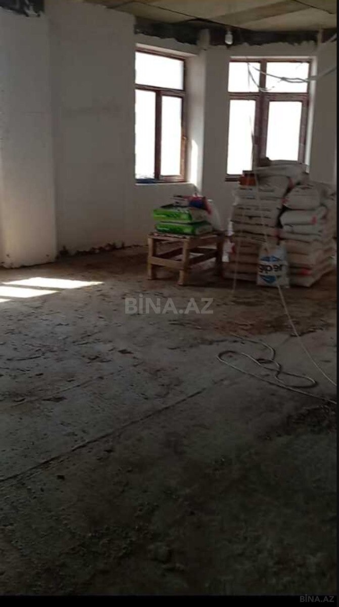 4 otaqlı Yeni tikili, Nizami m., Bakı