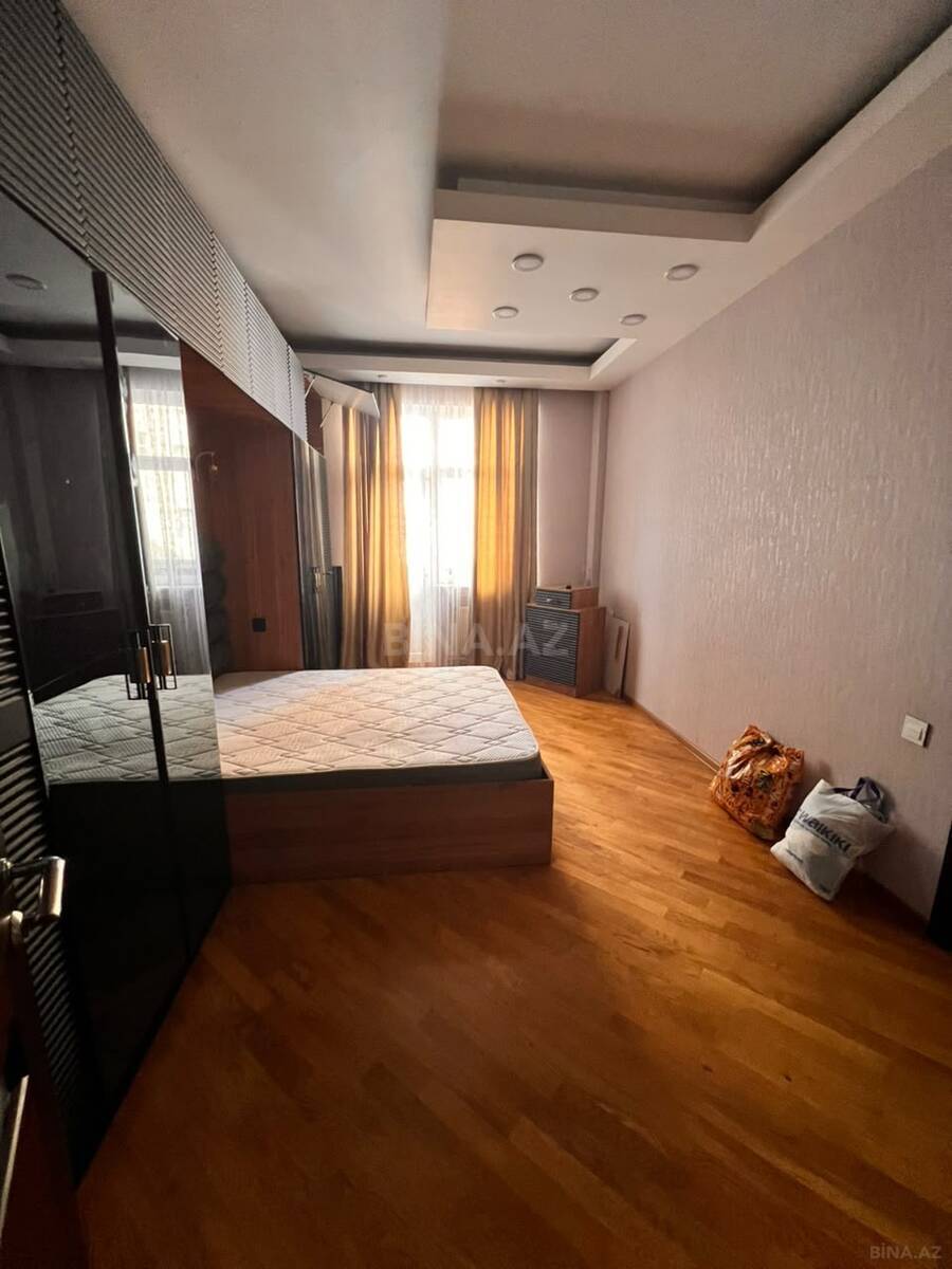 3 otaqlı Yeni tikili, Qara Qarayev m., Bakı