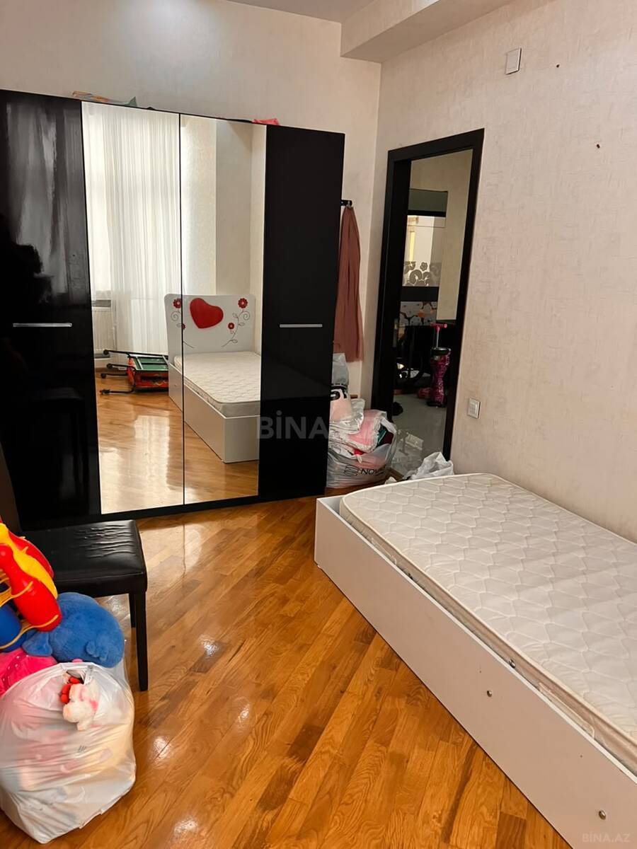 3 otaqlı Yeni tikili, Qara Qarayev m., Bakı