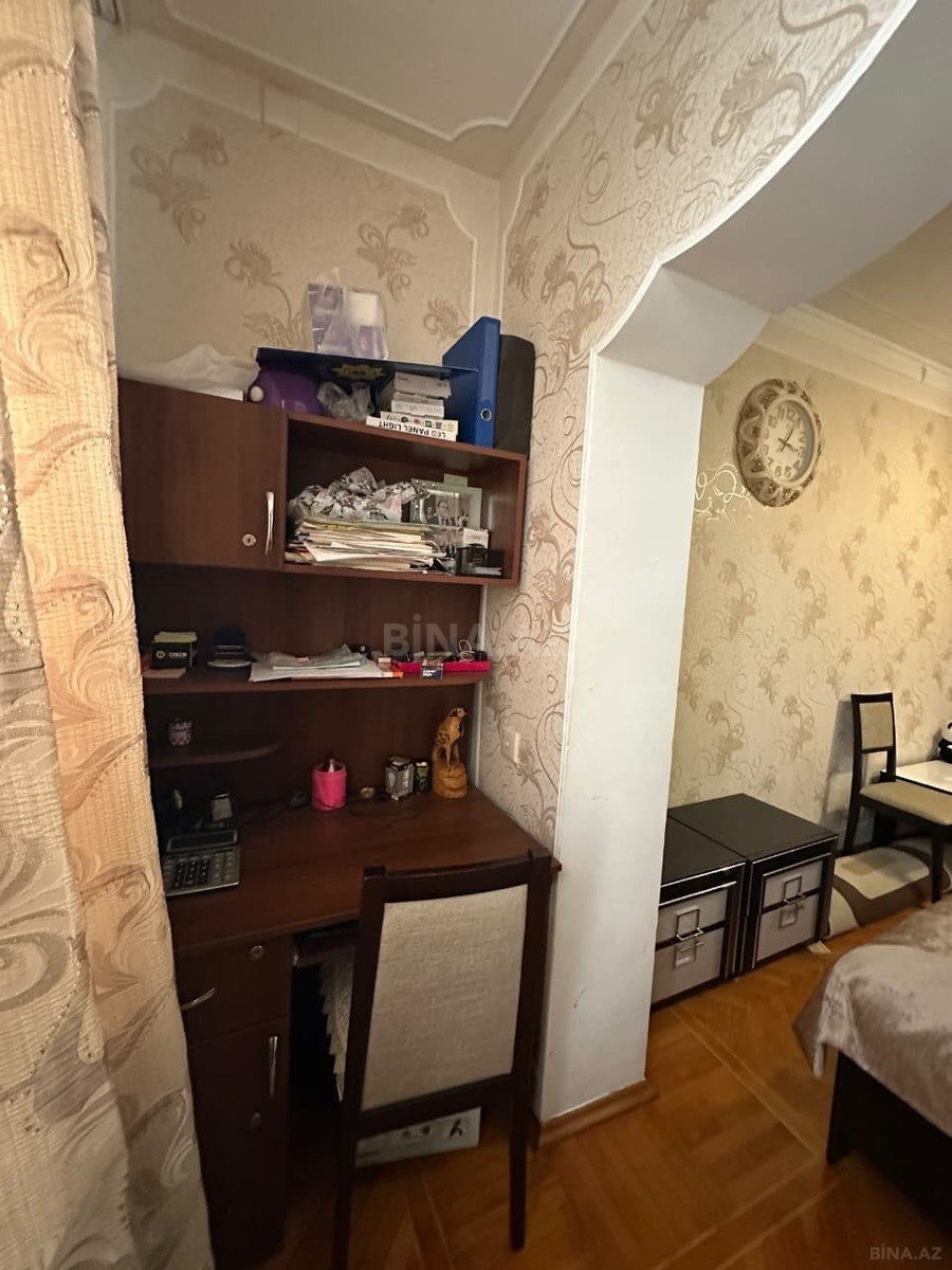 4 otaqlı Köhnə tikili, İnşaatçılar m., Bakı