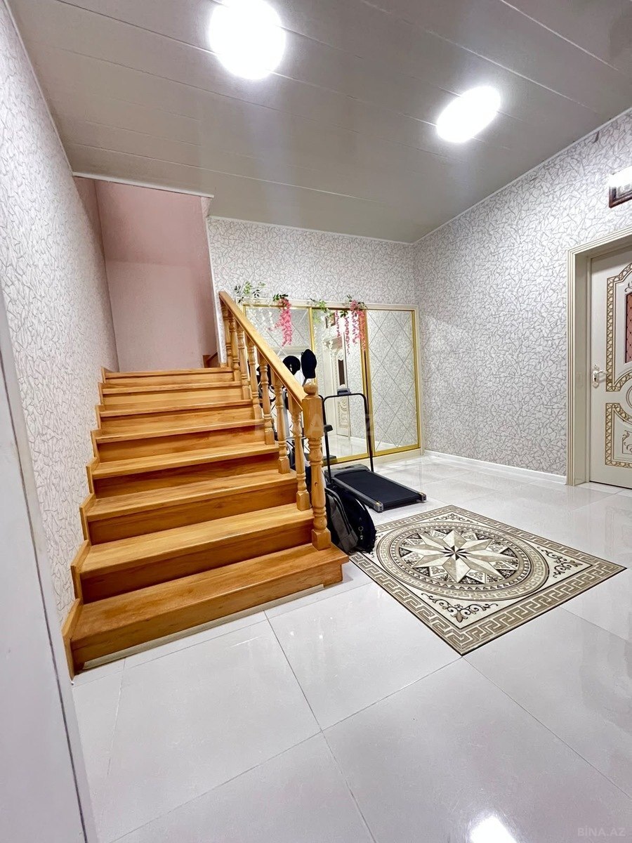 4 otaqlı Həyət evi/Bağ evi, Novxanı q., Bakı