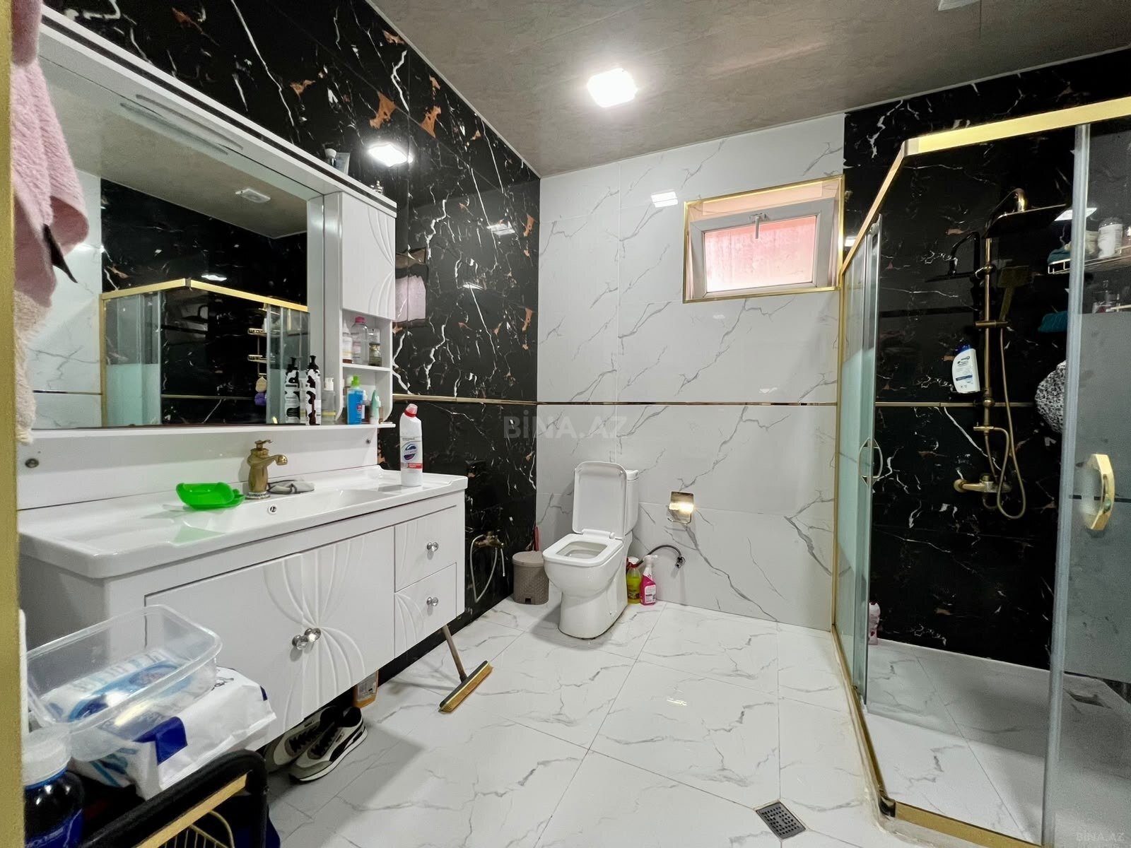 4 otaqlı Həyət evi/Bağ evi, Novxanı q., Bakı