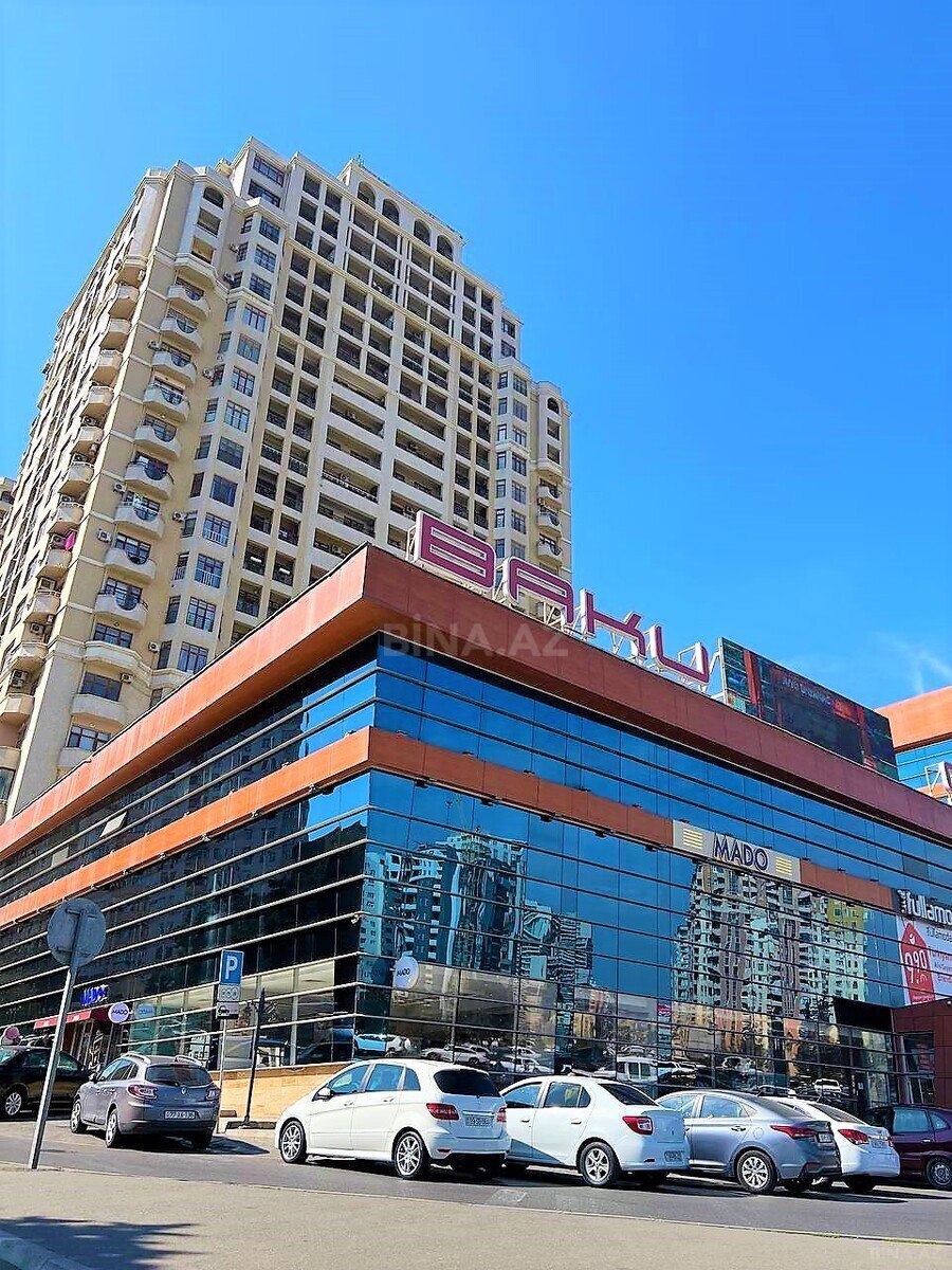 3 otaqlı Yeni tikili, İnşaatçılar m., Bakı