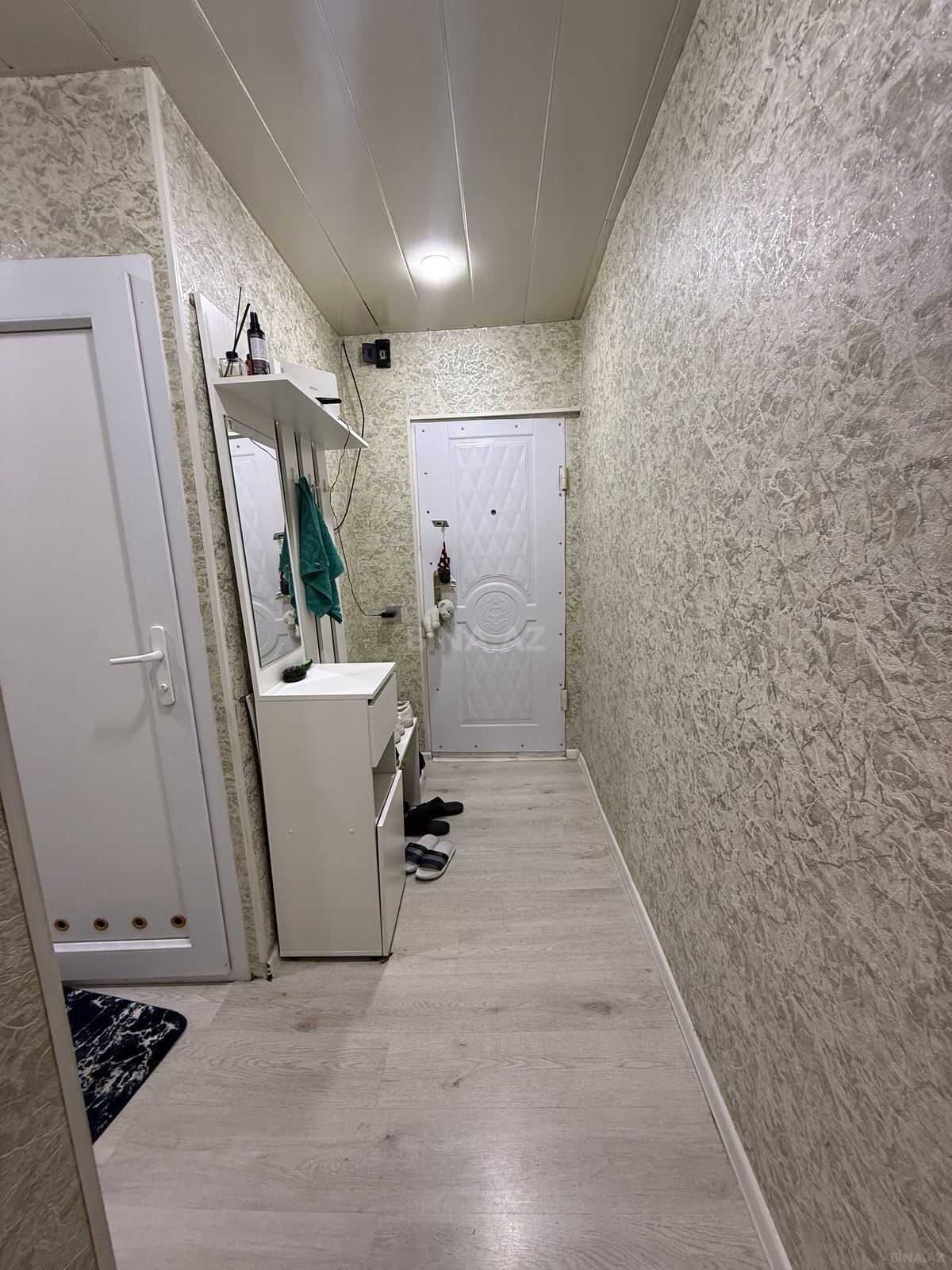 2 otaqlı Köhnə tikili, Xalqlar Dostluğu m., Bakı