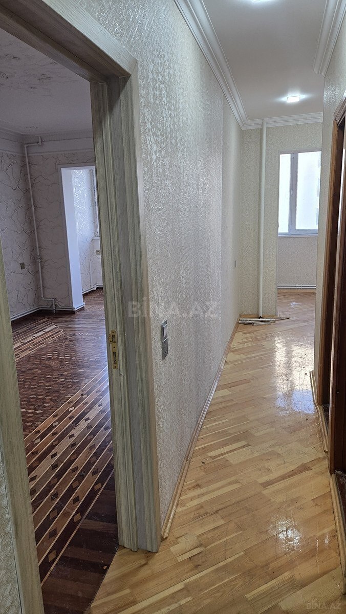 3 otaqlı Köhnə tikili, Azadlıq Prospekti m., Bakı