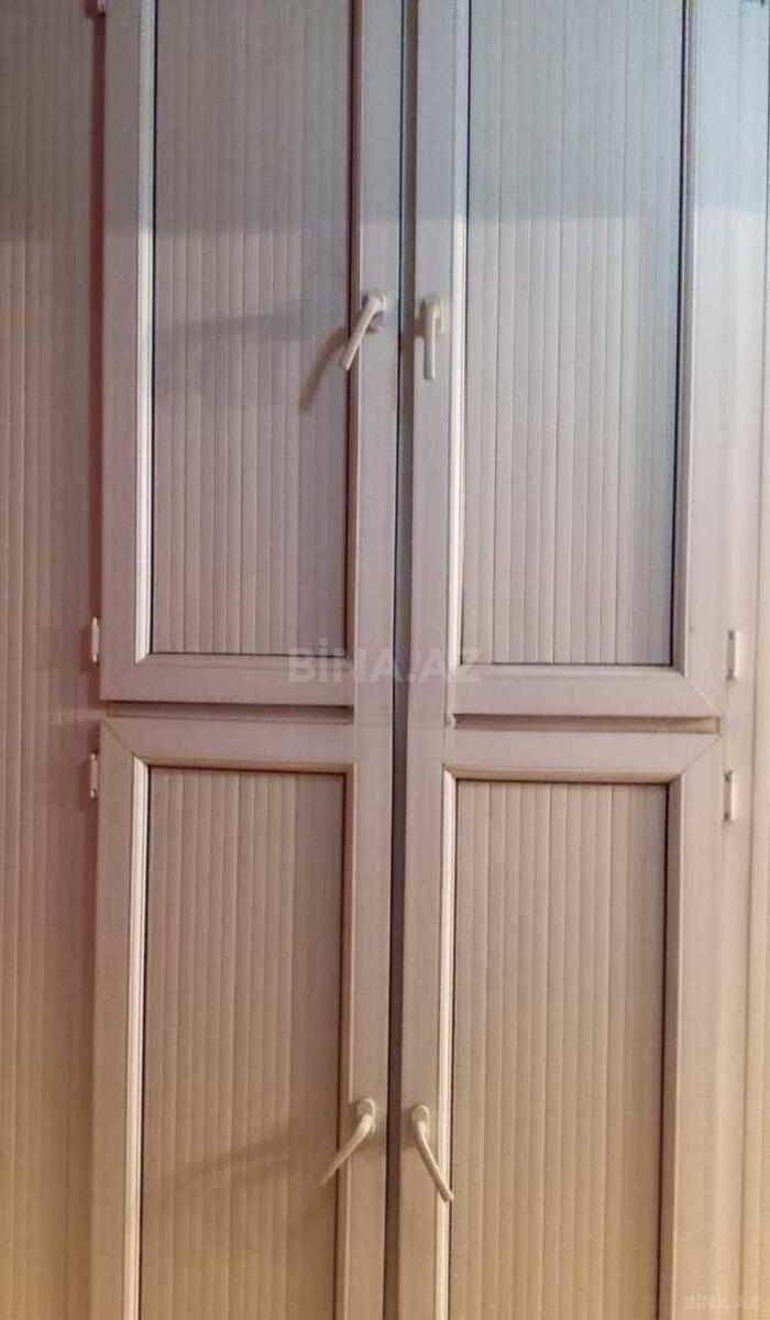 3 otaqlı Köhnə tikili, Nizami m., Bakı