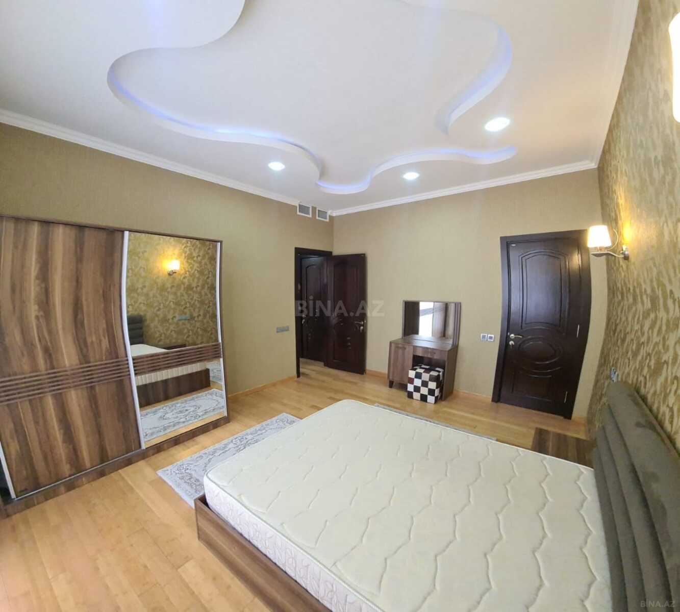 3 otaqlı Yeni tikili, Nizami m., Bakı