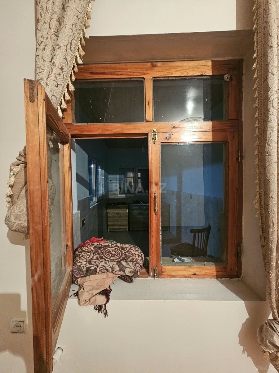 2 otaqlı Həyət evi/Bağ evi, Qara Qarayev m., Bakı