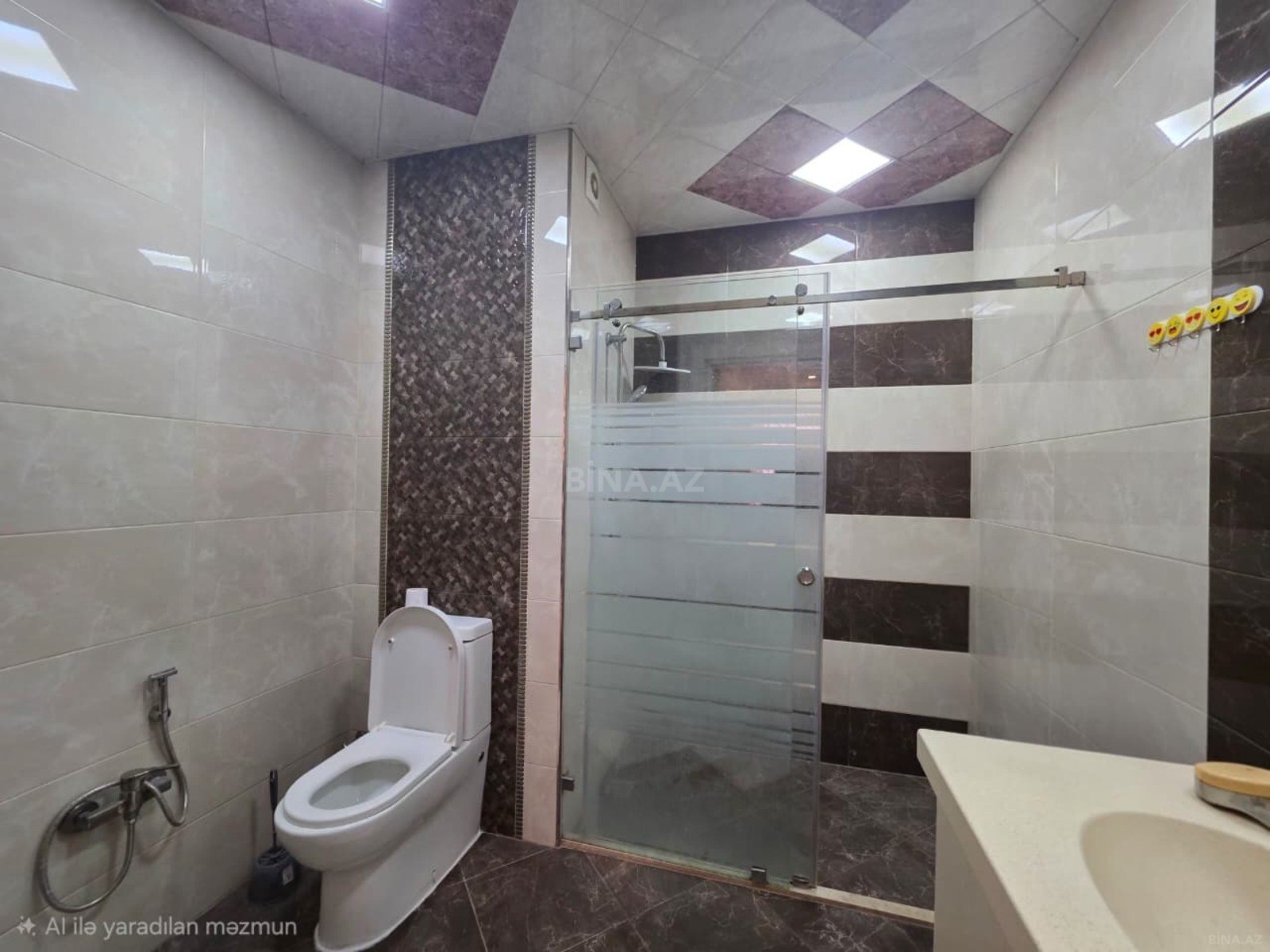 3 otaqlı Yeni tikili, Şah İsmayıl Xətai m., Bakı