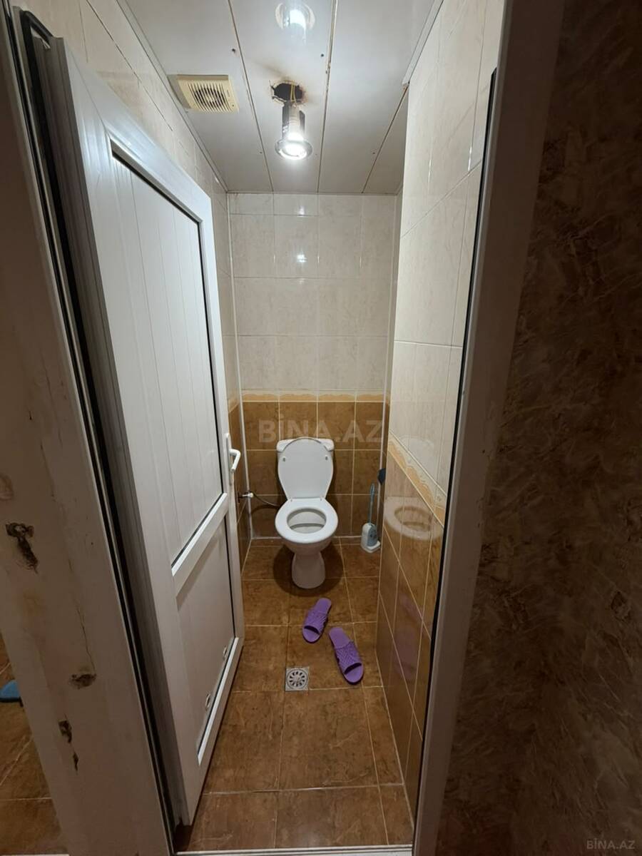 4 otaqlı Köhnə tikili, Xalqlar Dostluğu m., Bakı