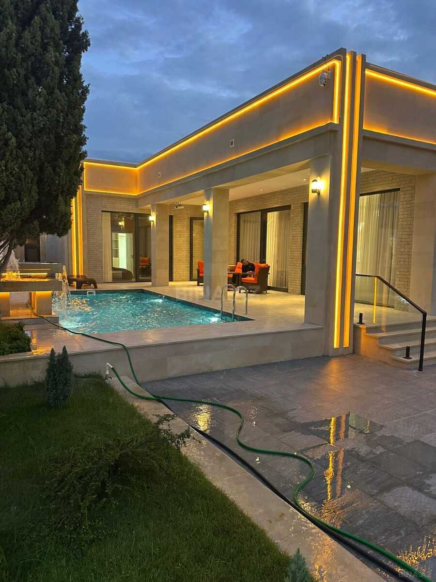 4 otaqlı Həyət evi/Bağ evi, Mərdəkan q., Bakı