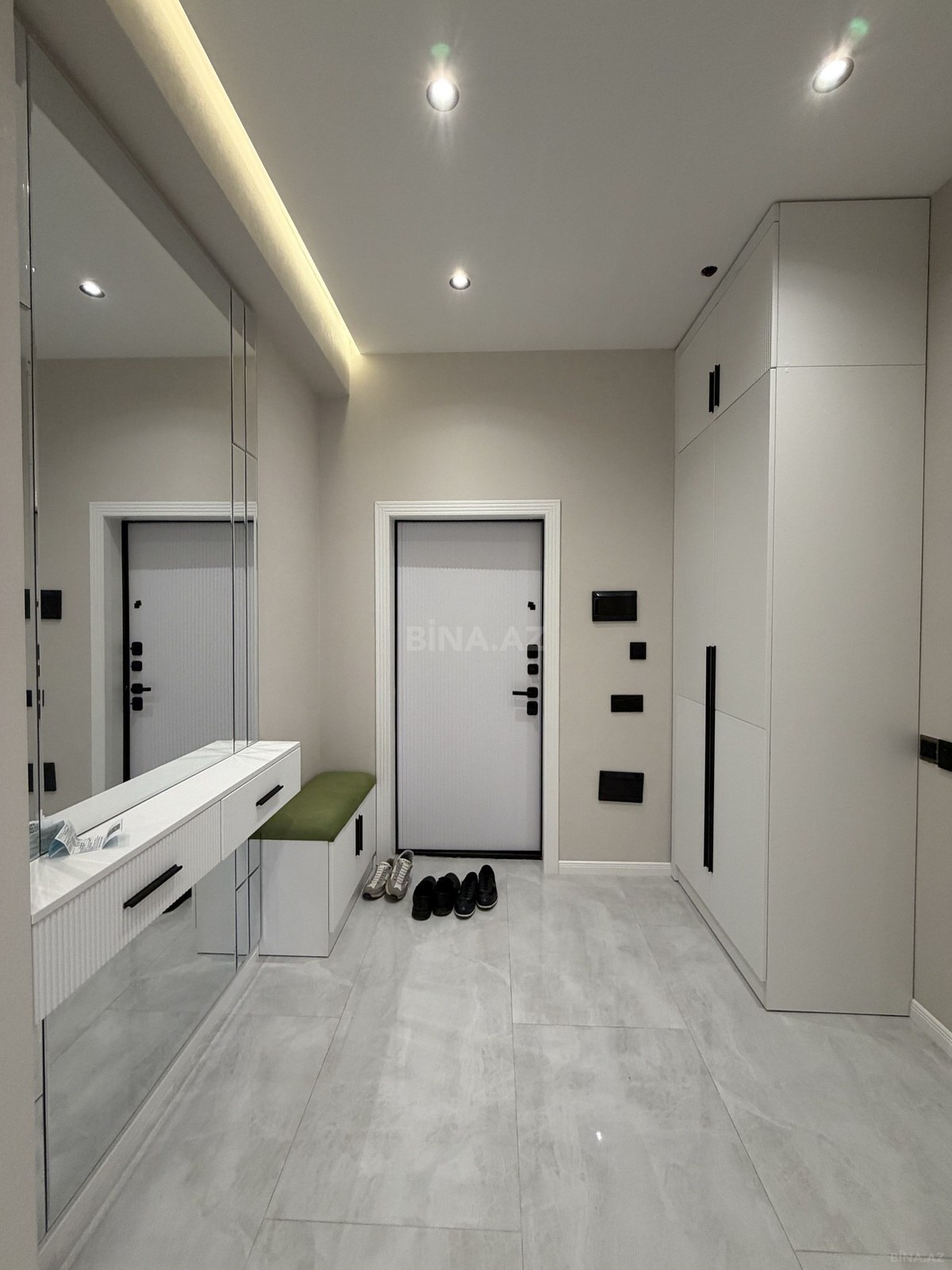 2 otaqlı Yeni tikili, Qara Qarayev m., Bakı