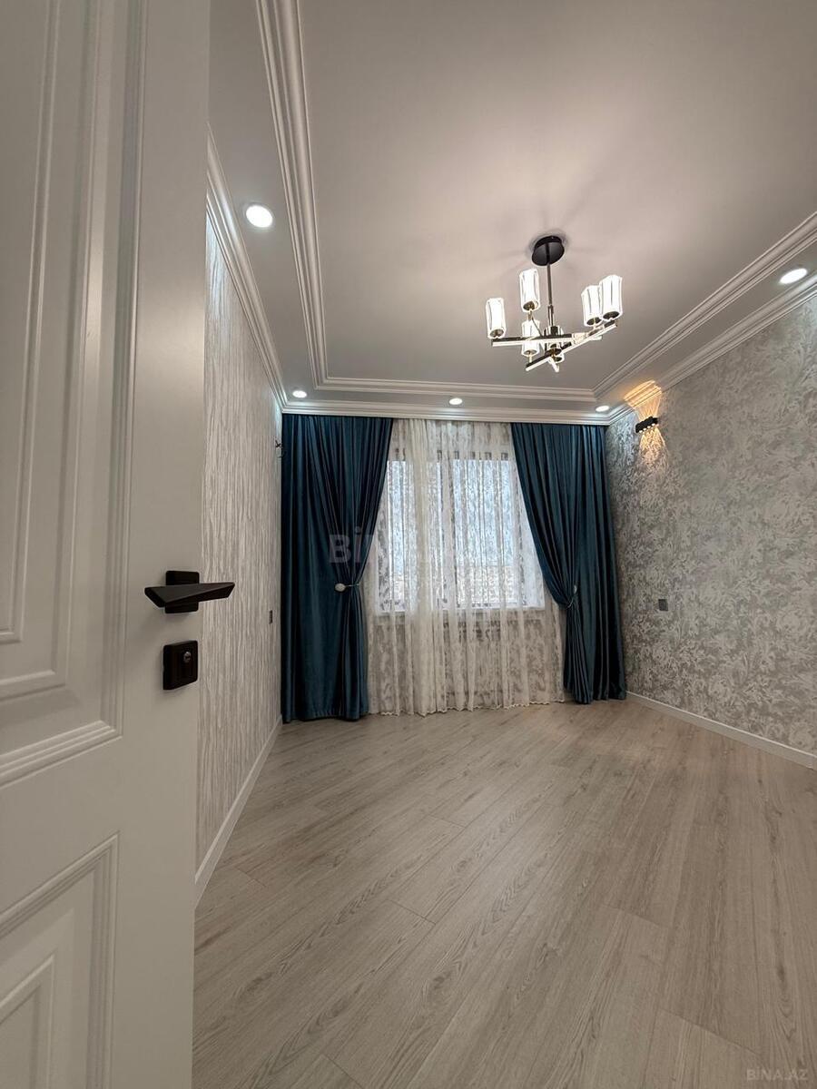 3 otaqlı Köhnə tikili, Xalqlar Dostluğu m., Bakı