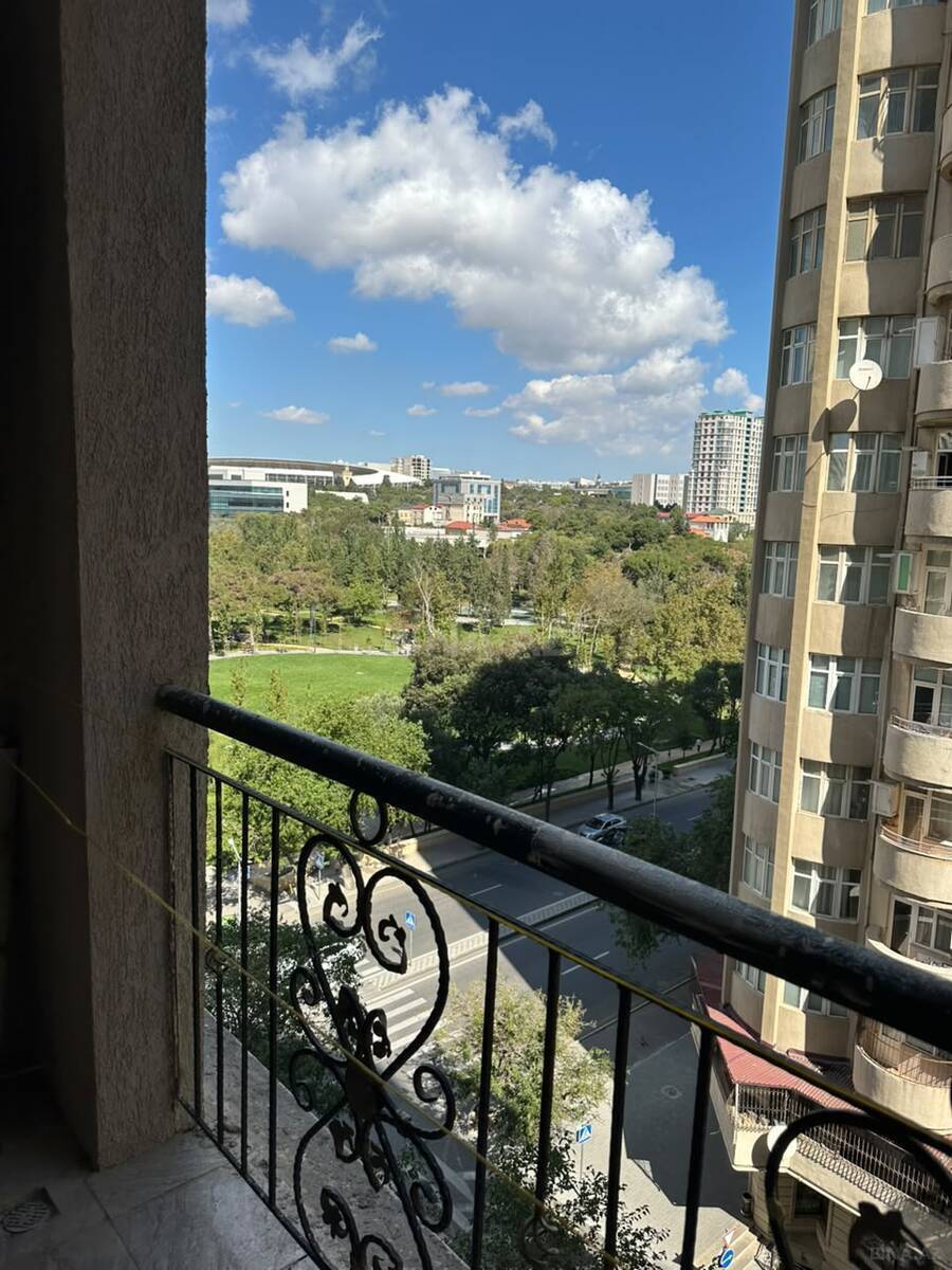 3 otaqlı Yeni tikili, Gənclik m., Bakı