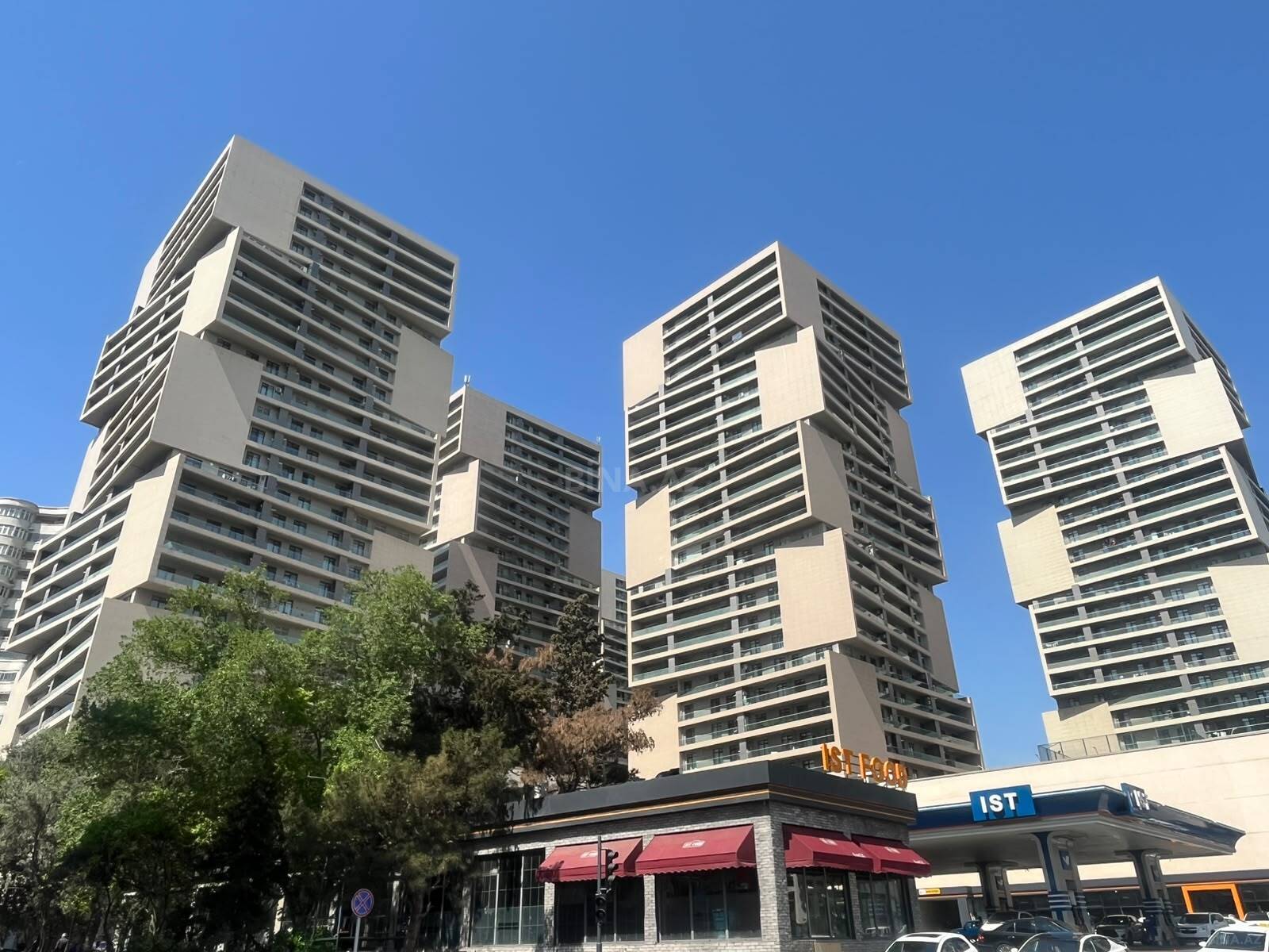 2 otaqlı Yeni tikili, 8 Noyabr m., Bakı